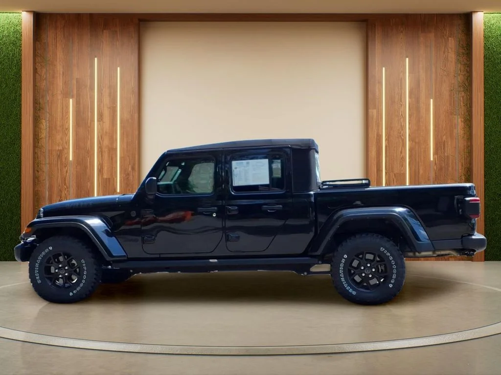 Used 2024 Black Jeep Willys image 29