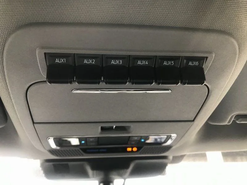 New 2026 ARGON BLUE METALLIC Ford LARIAT image 14