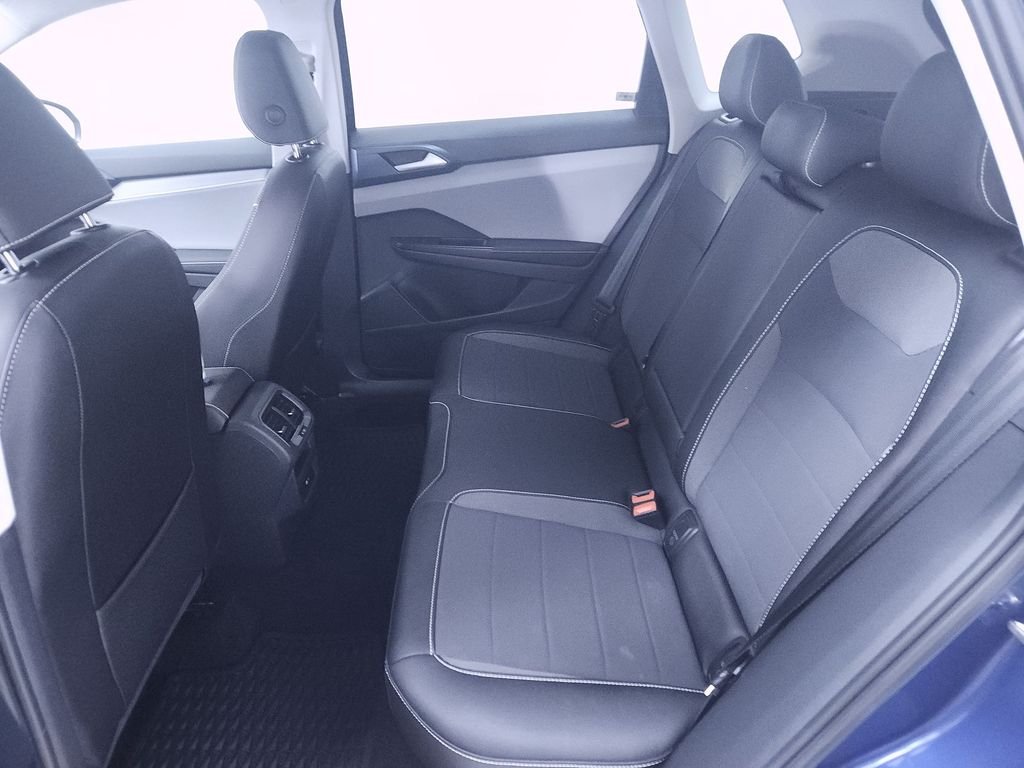 2024 Volkswagen Taos SE - Photo 20