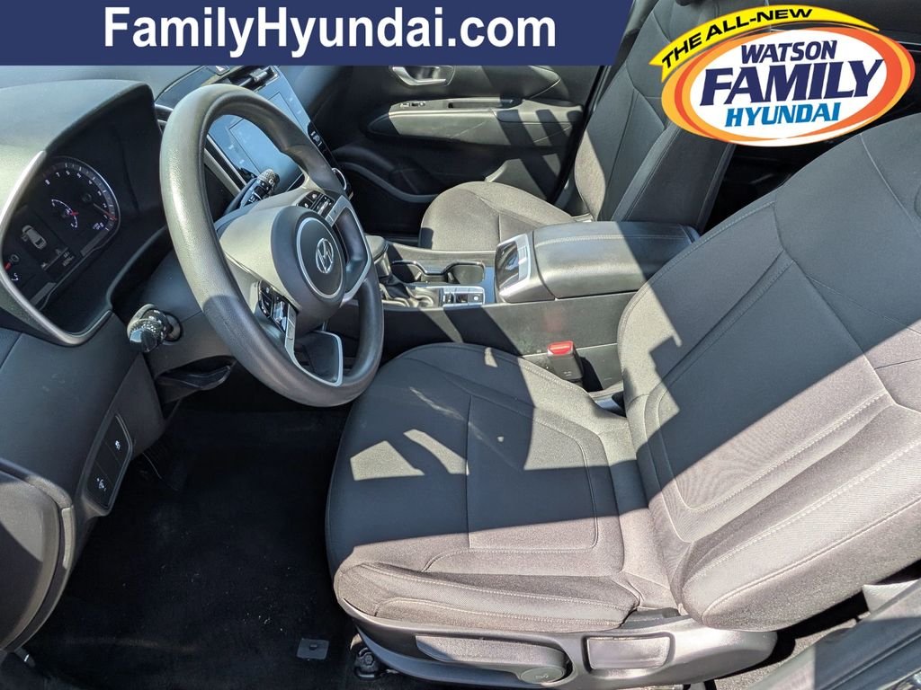 2023 Hyundai Tucson SE - Photo 12