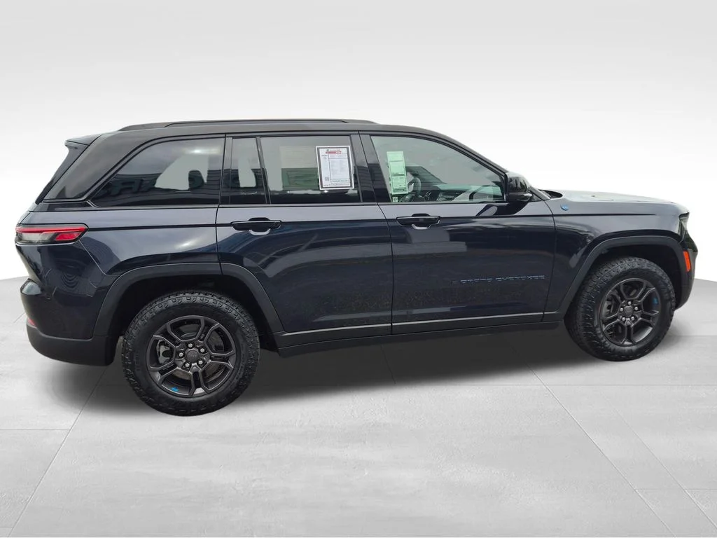 Used 2024 Blue Jeep Trailhawk 4xe image 11
