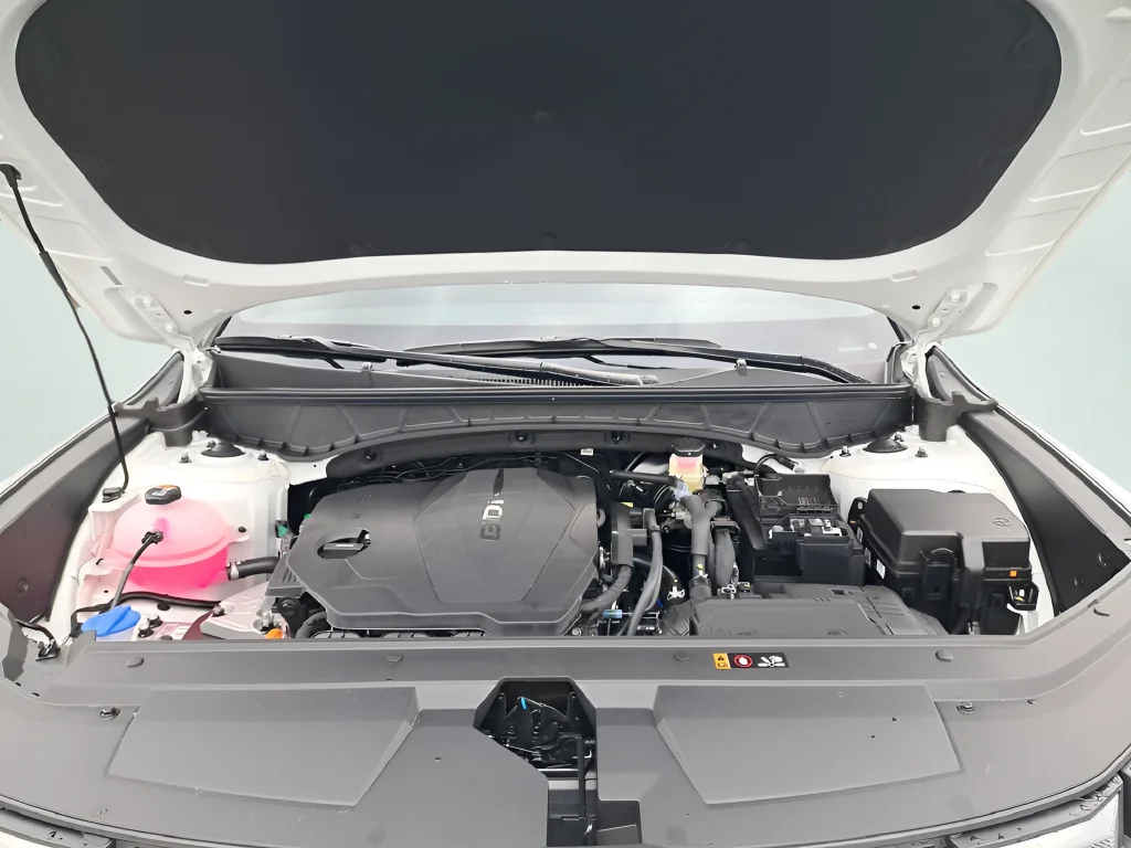 New 2026 White Hyundai SE image 27