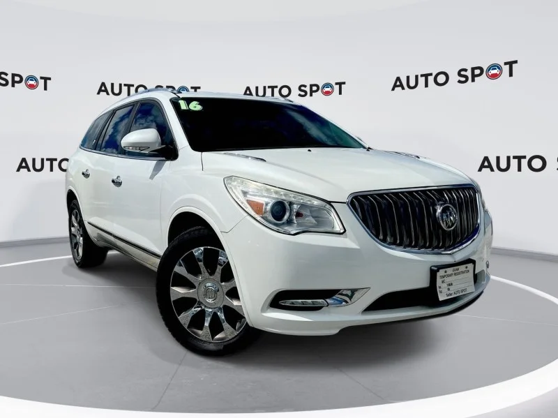 2016 Buick Enclave Leather's photo