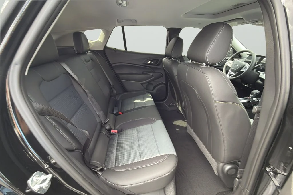 New 2026 Mosaic Black Metallic Chevrolet LT image 13