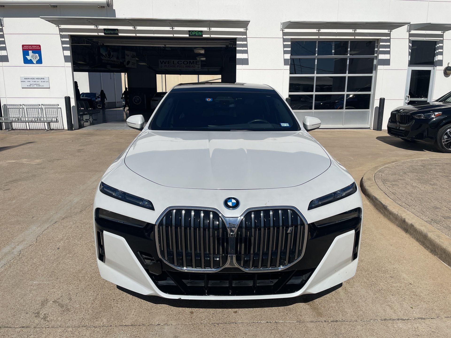 Certified 2023 BMW i7 Base with VIN WBY53EJ05PCL81005 for sale in Fort Worth, TX