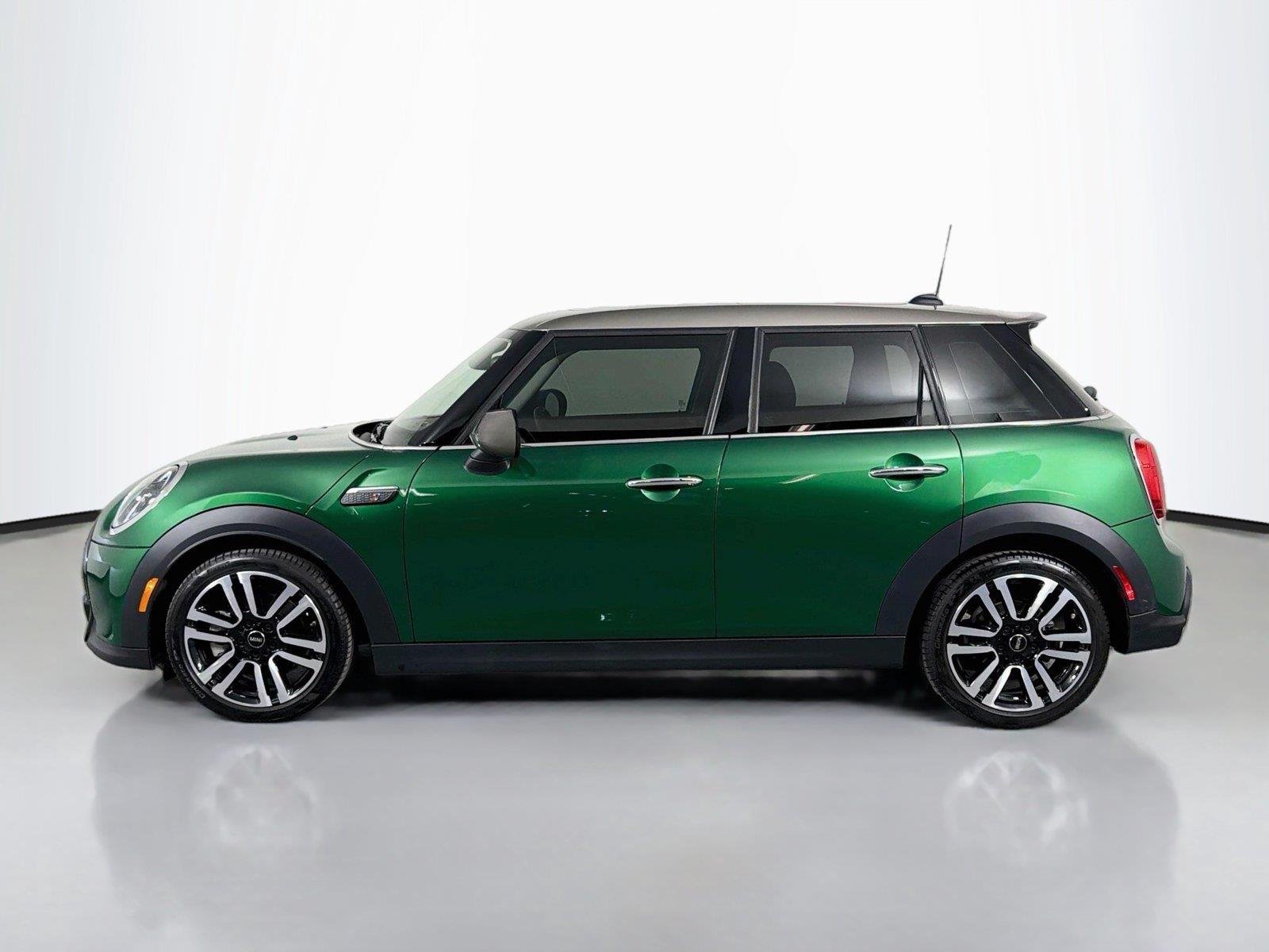 Used 2024 British Racing Green IV Metallic MINI Cooper S image 8