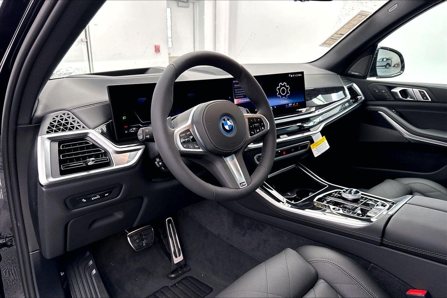 New 2026 Black Sapphire Metallic BMW xDrive50e image 23