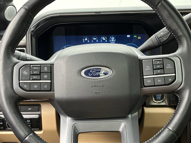 Used 2024 Agate Black Metallic Ford LARIAT image 18