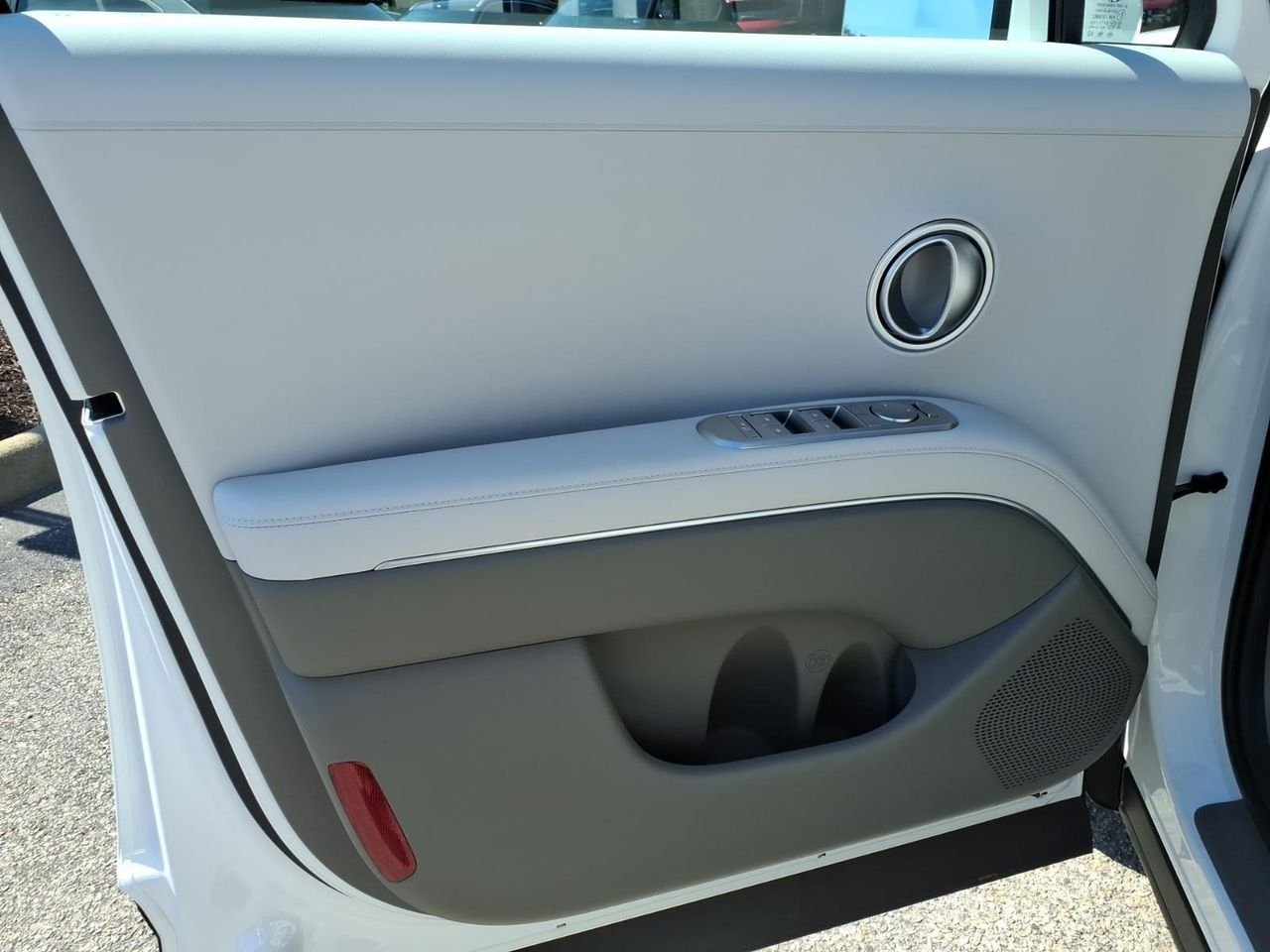 New 2026 Creamy White Pearl Hyundai SEL AWD image 24