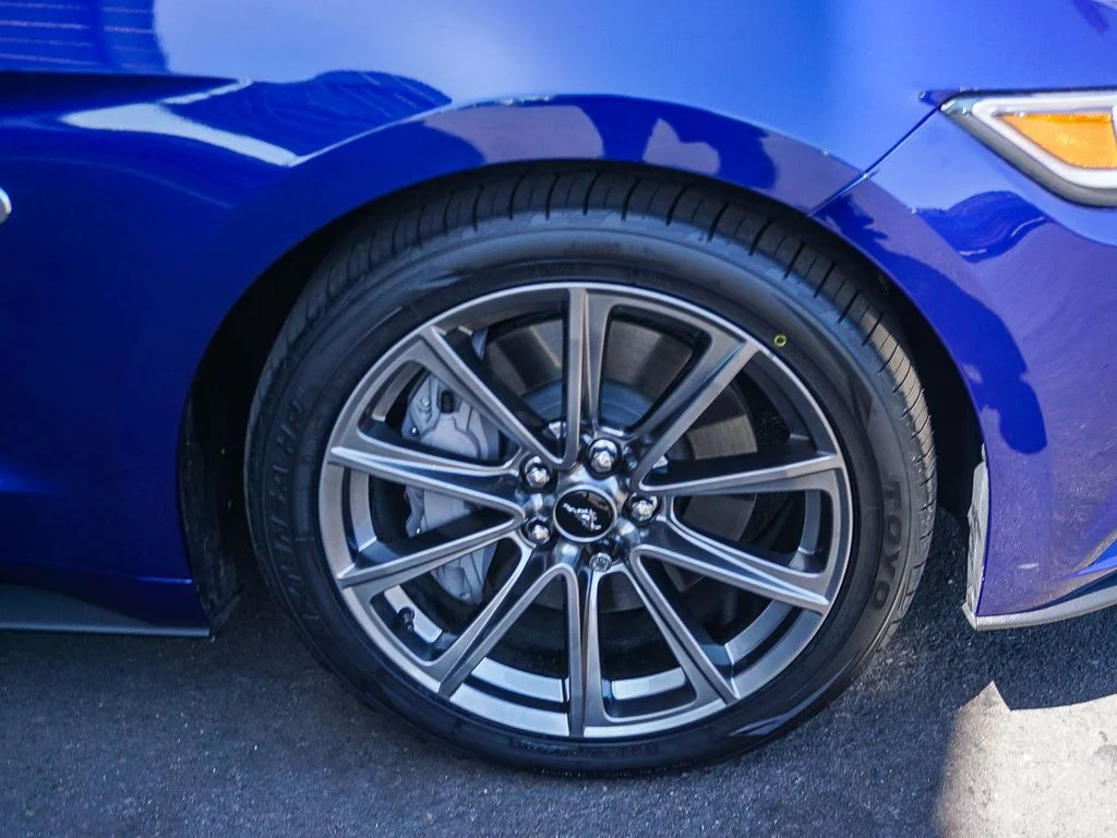 Used 2016 Blue Ford GT Premium image 10