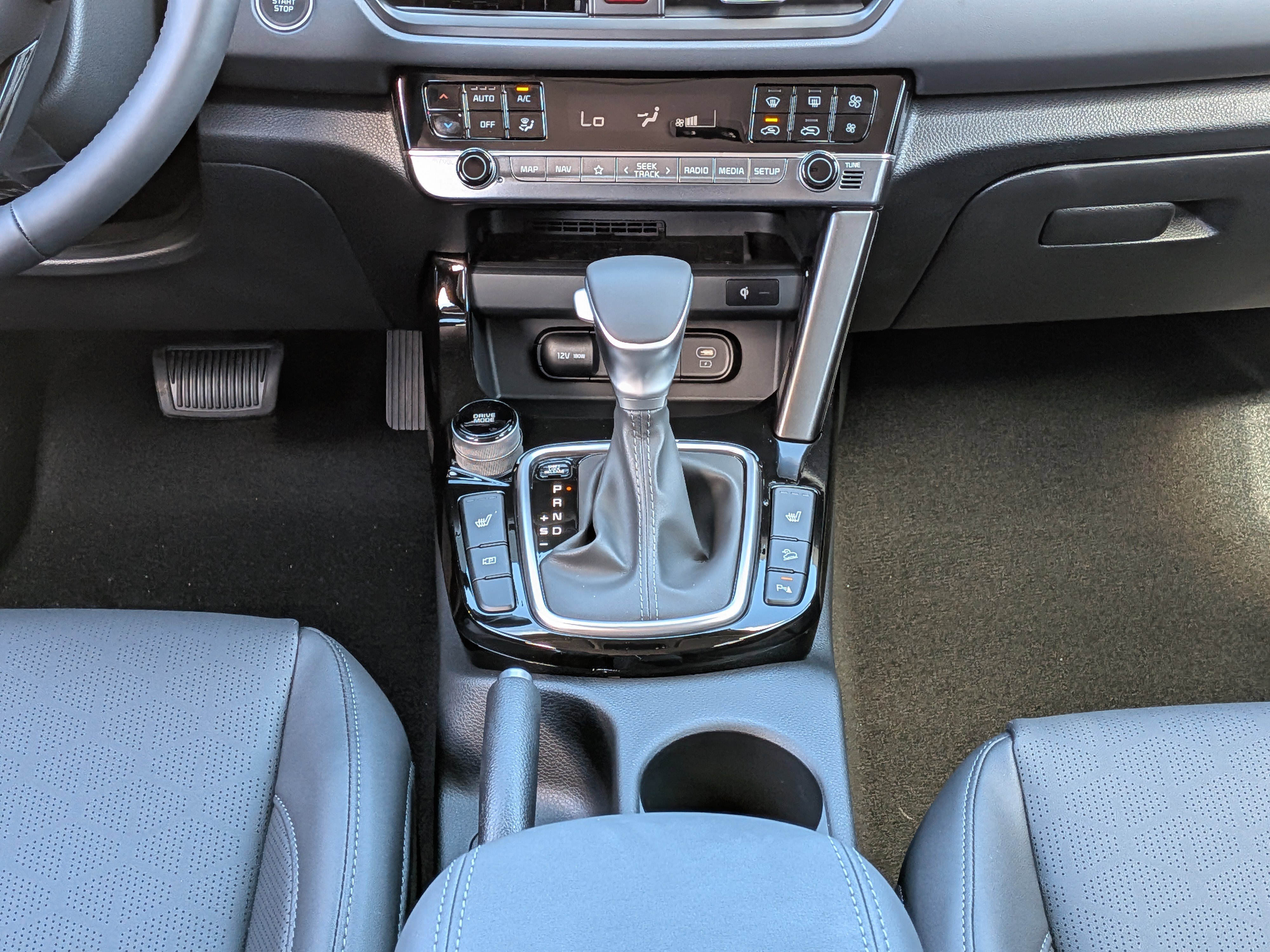 New 2026 Steel Gray Kia EX image 21