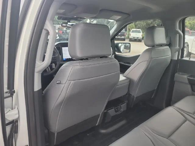 New 2026 Oxford White Ford XL image 12