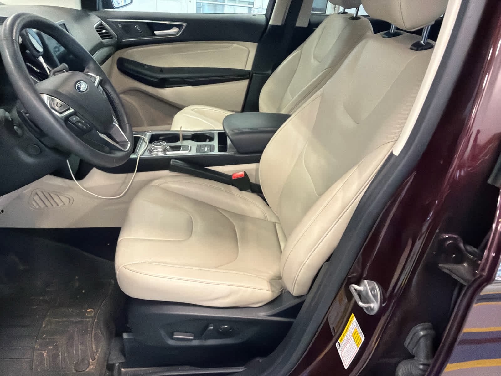 Used 2022 Burgundy Velvet Metallic Tinted Clearcoat Ford Titanium image 4