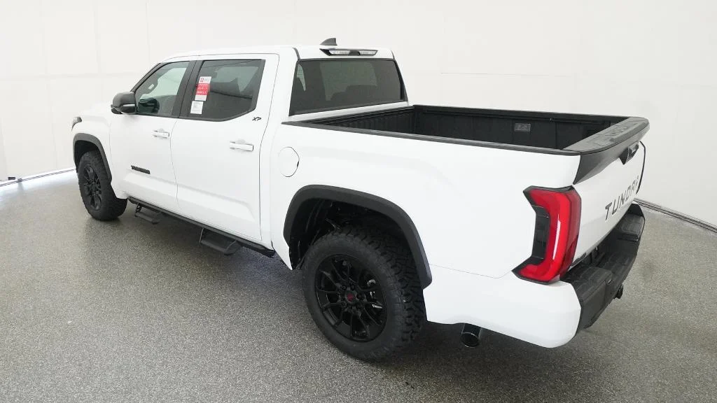 New 2025 Ice Cap Toyota SR5 image 7
