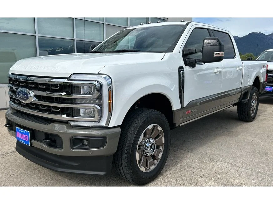 New 2026 Star White Metallic Tri-Coat Ford F-350® King Ranch® image 3