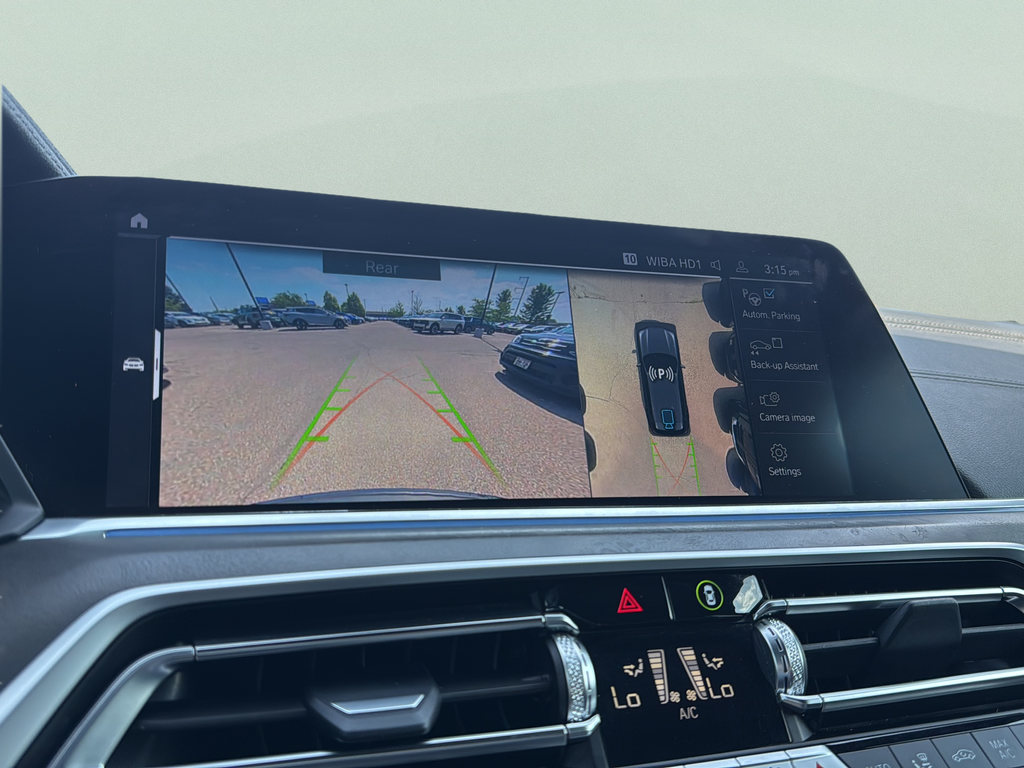 Used 2022 Dark Graphite Metallic BMW xDrive45e image 9