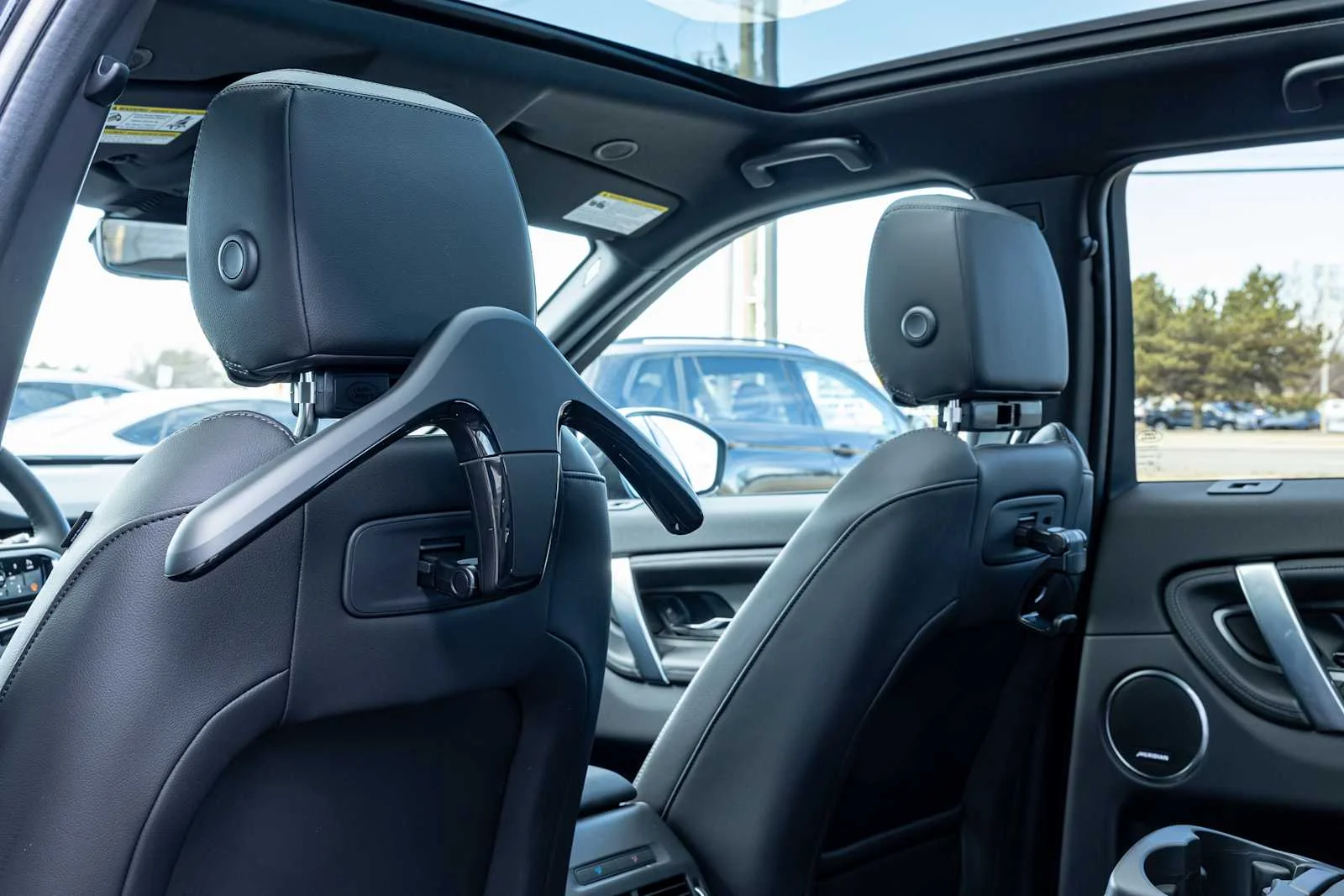 2026 Land Rover Discovery Sport Landmark - Photo 32