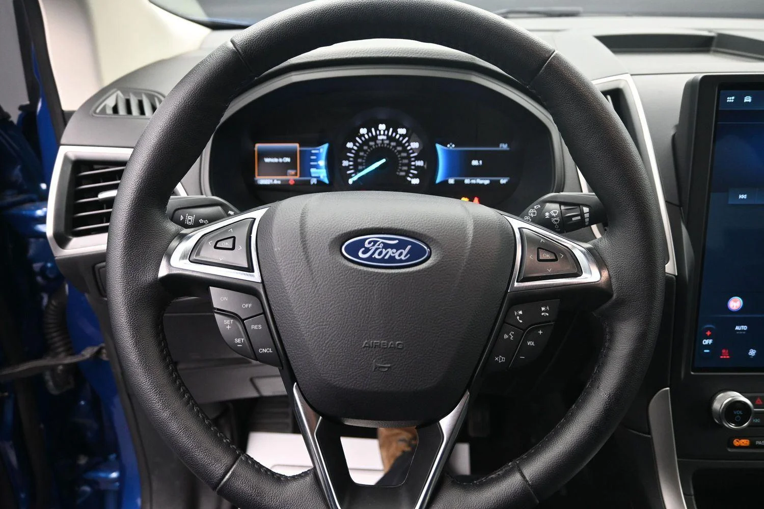 Used 2024 Atlas Blue Ford SEL image 20