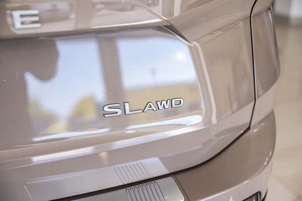 Used 2025 Black Nissan SL image 15