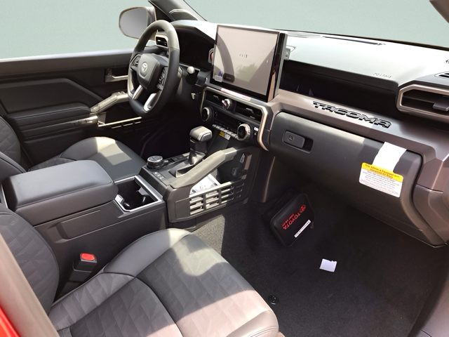 2026 Toyota Tacoma TRD Off Road - Photo 13