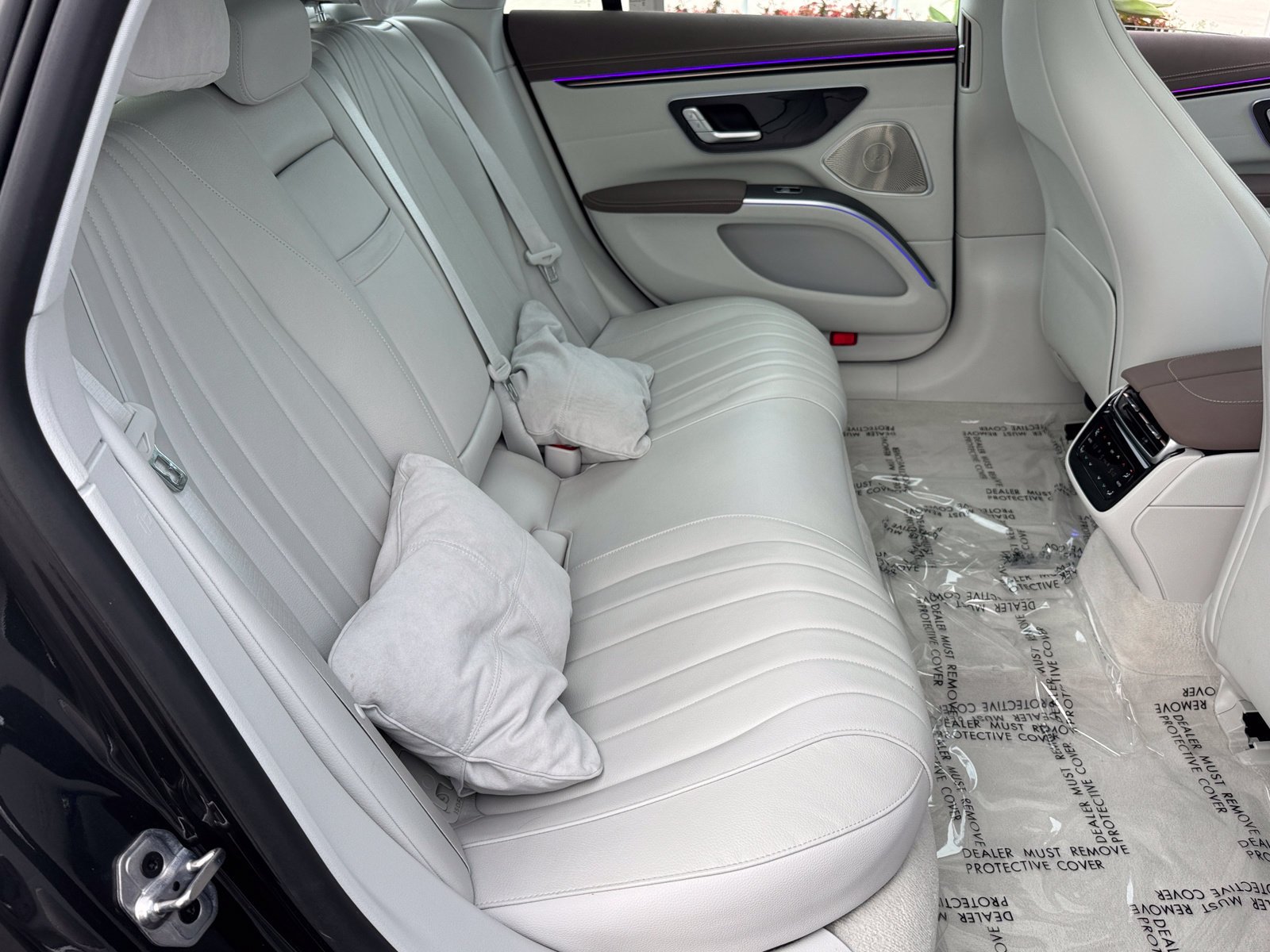 Certified Used 2023 Gray Mercedes-Benz 580 image 9