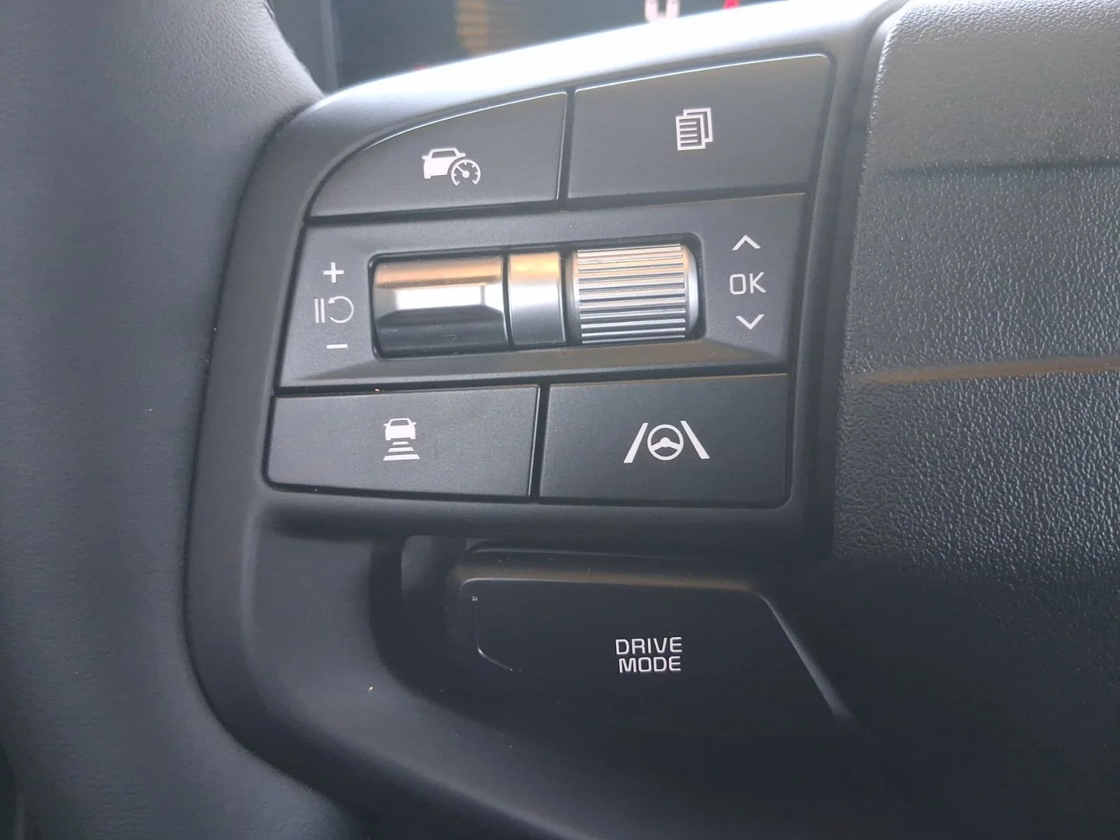 New 2026 White Kia LX image 12