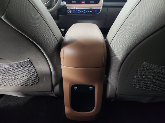 2024 Hyundai IONIQ 5 Disney100 Platinum - Photo 17