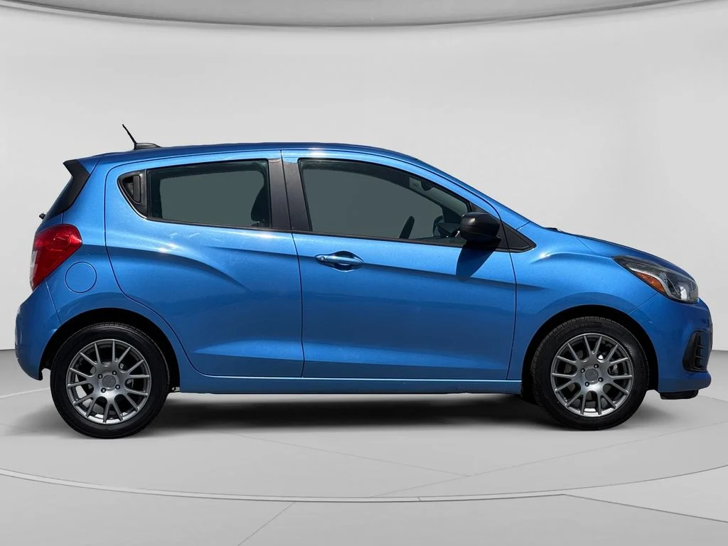 Used 2017 Blue Chevrolet LS image 30