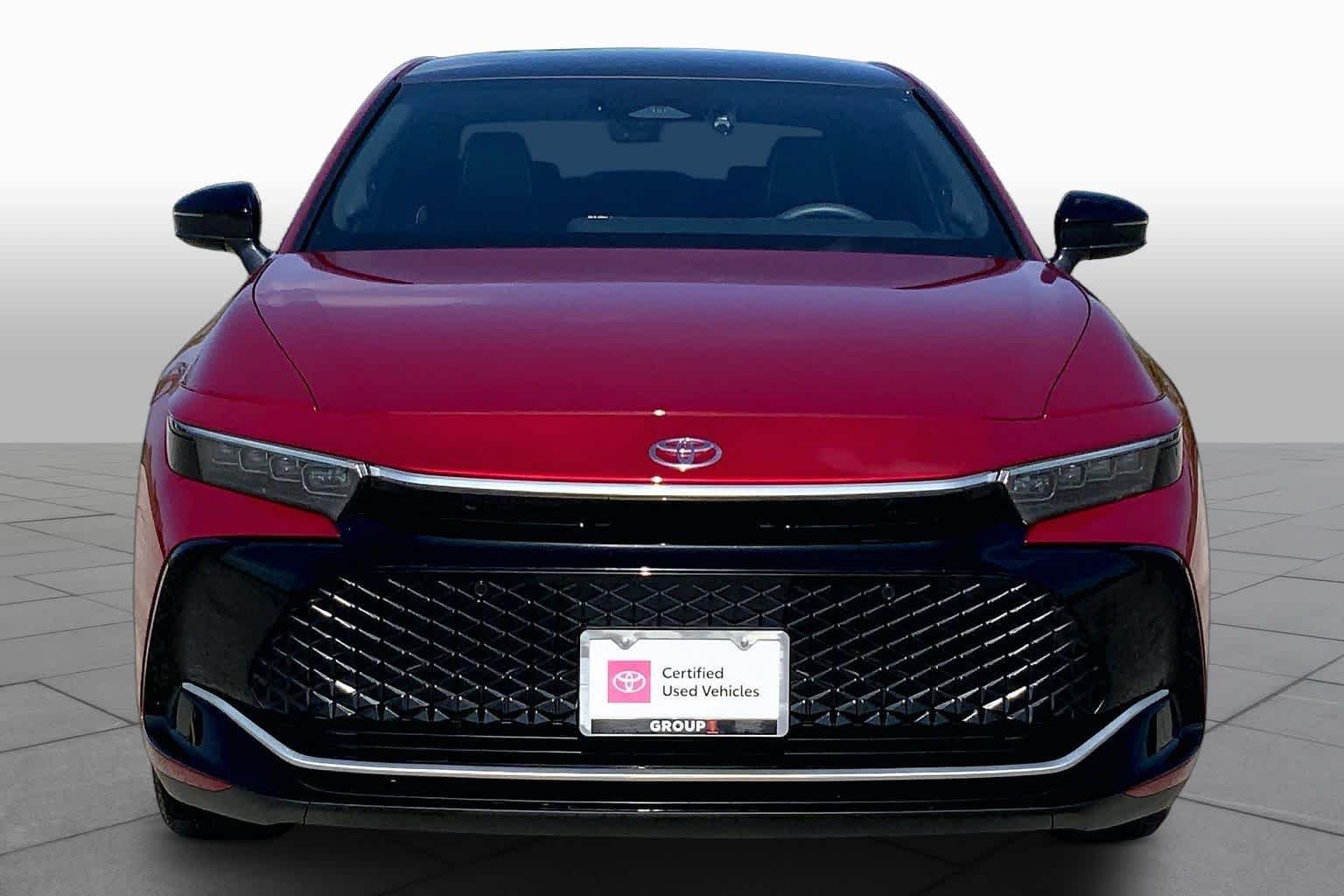 Used 2026 Finish Line Red Toyota Limited image 4
