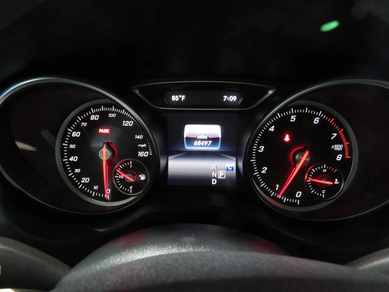 Used 2020 Polar White Mercedes-Benz GLA 250 image 19