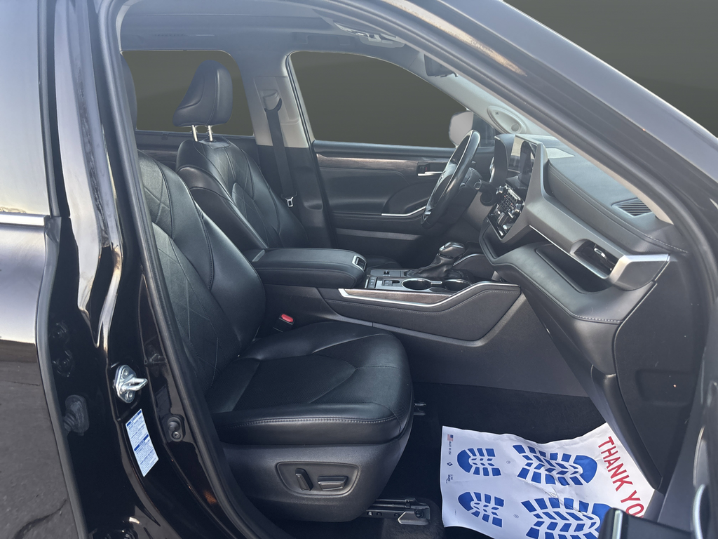 2020 Toyota Highlander Platinum - Photo 31