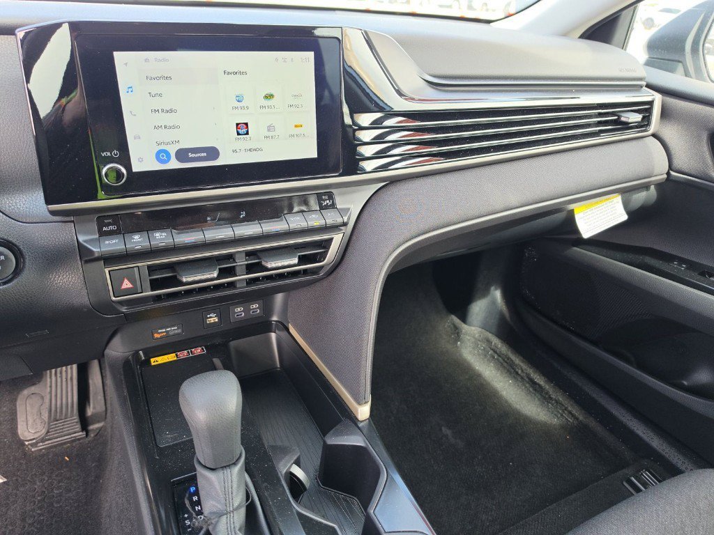 Used 2025 Silver Toyota LE image 11