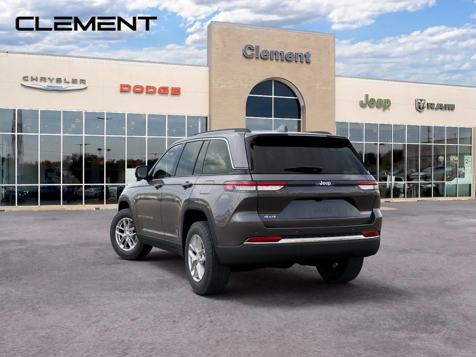 New 2026 Baltic Gray Metallic Clear-Coat Exterior Paint Jeep Laredo X image 3