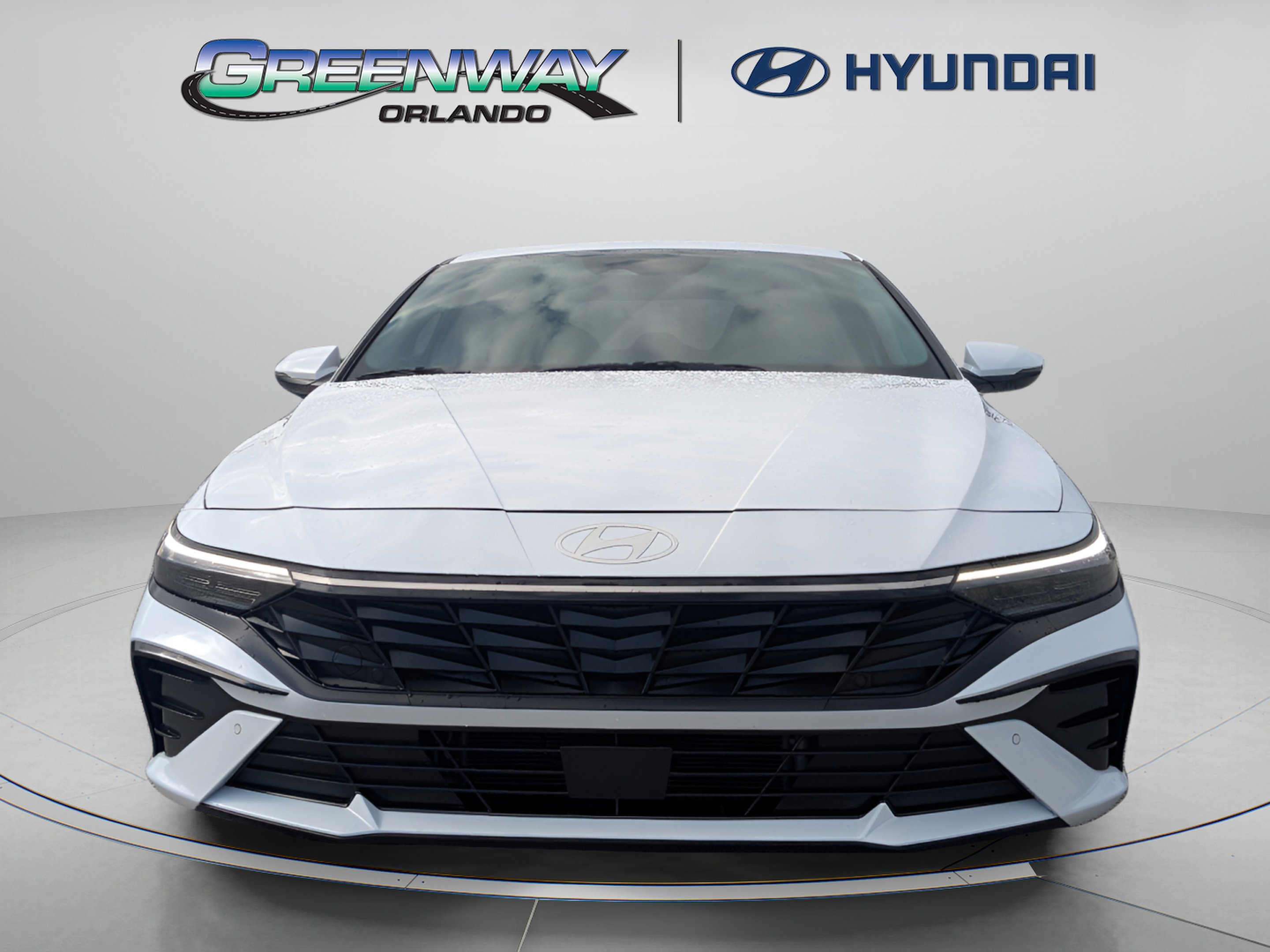 2024 Hyundai Elantra Limited - Photo 3