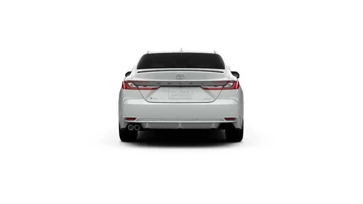 New 2026 Wind Chill Pearl <sup>1</sup> Toyota  XSE image 10