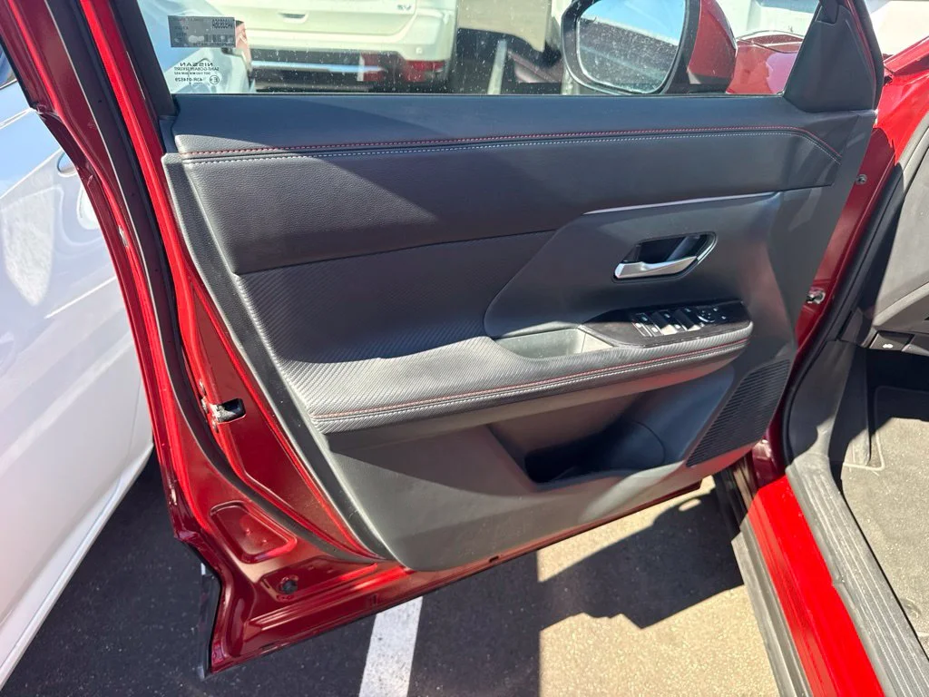 Certified Used 2025 Red Nissan SR image 17