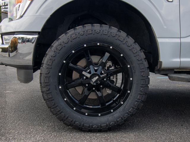 Used 2022 White Ford XLT image 4