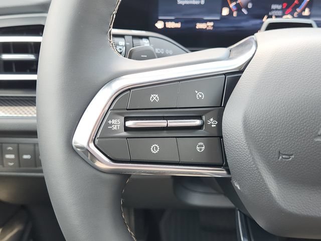 2027 Chevrolet Traverse Z71 - Photo 30