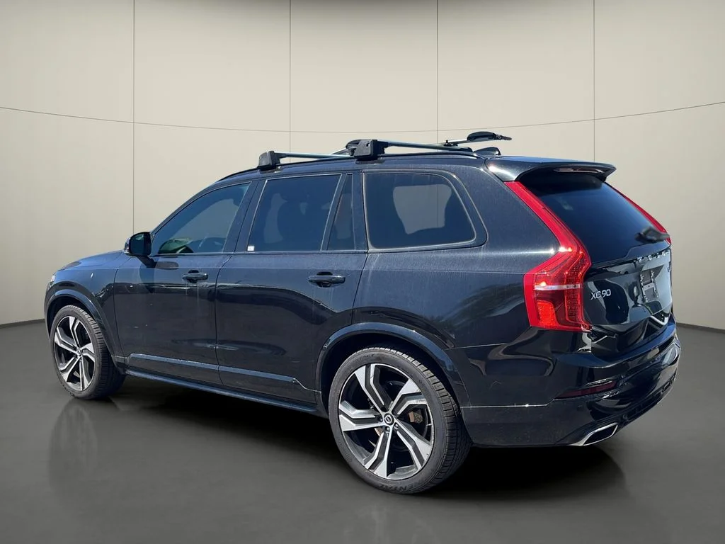Used 2020 Black Volvo T6 R-Design image 5