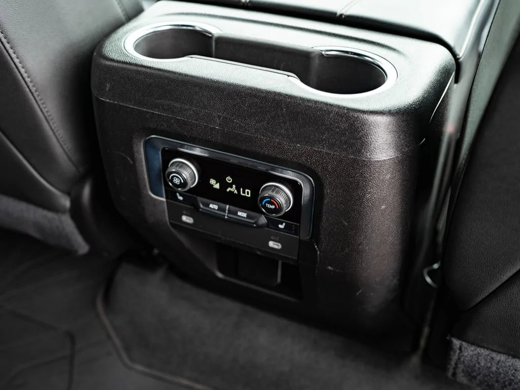 Used 2021 Summit White Chevrolet High Country image 37