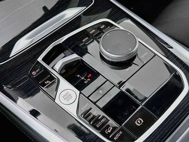 New 2026 Gray BMW xDrive40i image 17