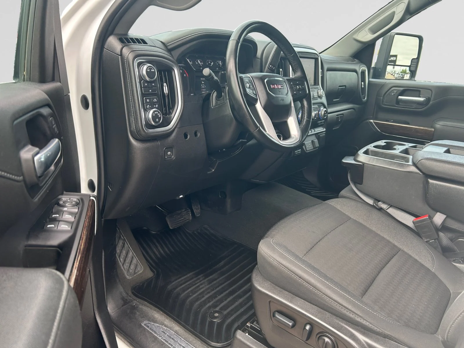Used 2023 Summit White GMC SLE Crew Cab 4x4 6.6L GAS image 13
