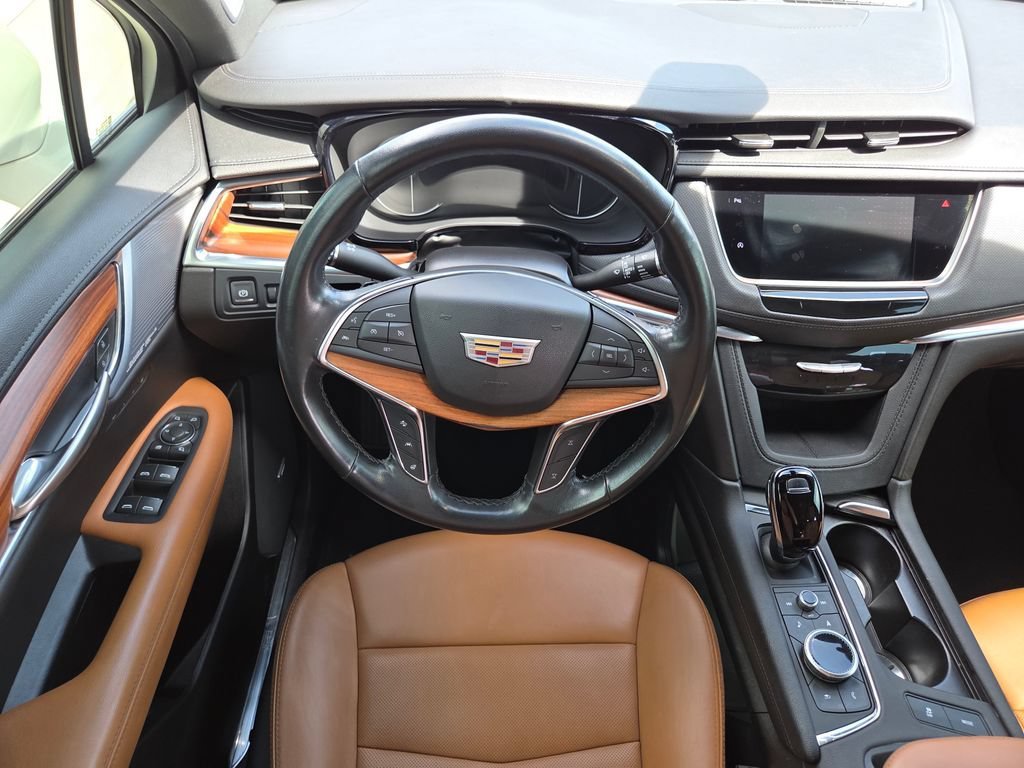 Used 2023 Crystal White Tricoat Cadillac AWD Premium Luxury image 4