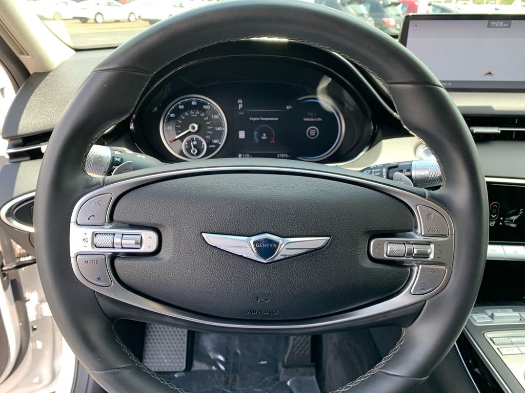 Used 2025 White Genesis 2.5T image 15
