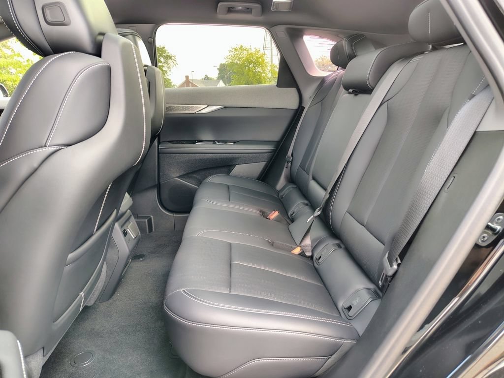 2027 Cadillac OPTIQ Premium Sport - Photo 42
