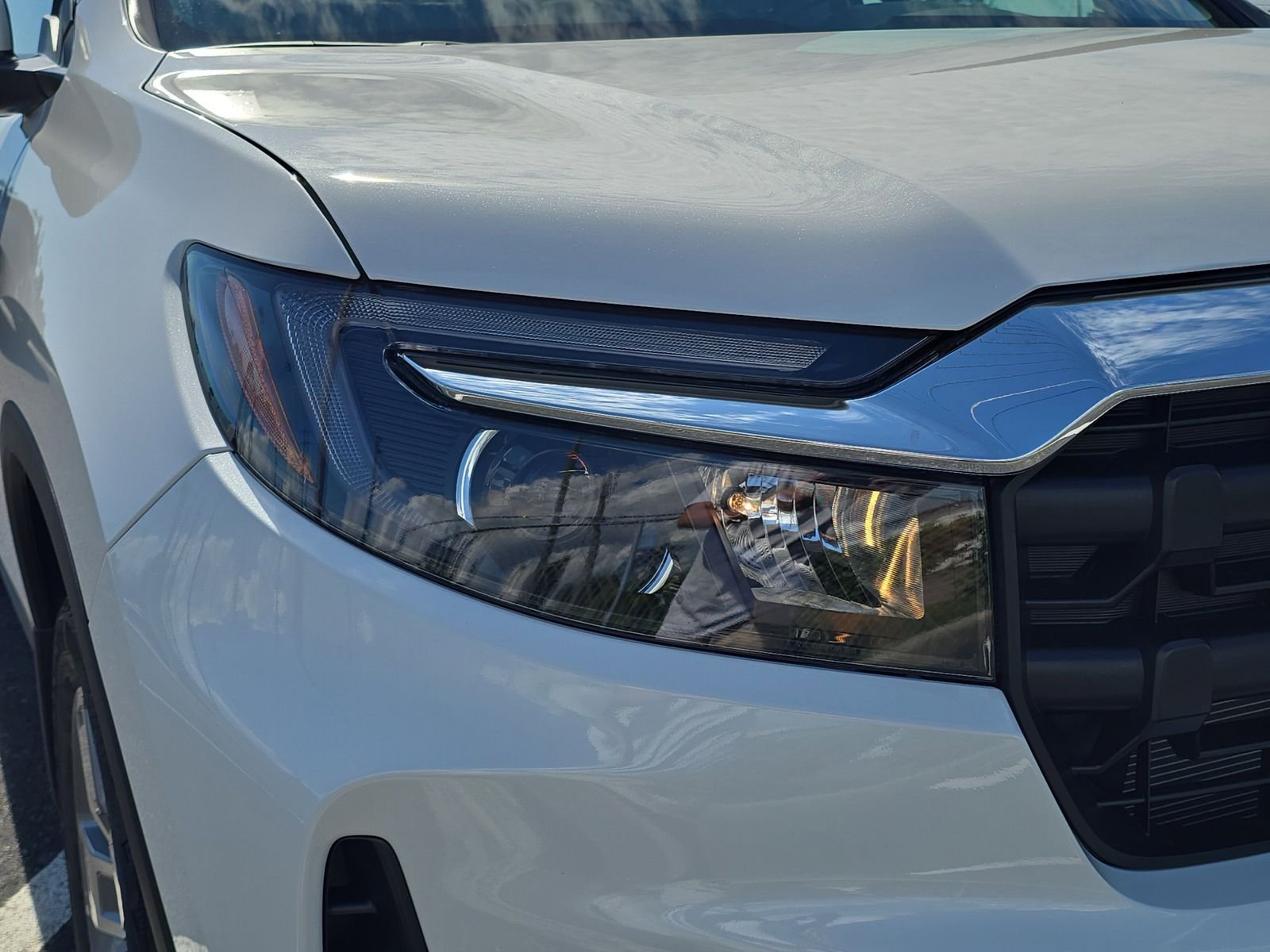 New 2026 Platinum White Pearl Honda RTL image 8