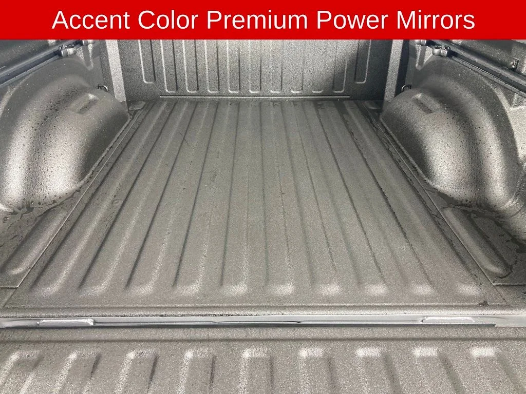Used 2026 Billet Silver Metallic Clearcoat Ram Big Horn/Lone Star image 23