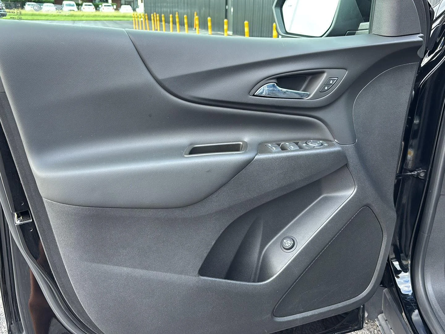 Used 2023 Mosaic Black Metallic Chevrolet LT image 23