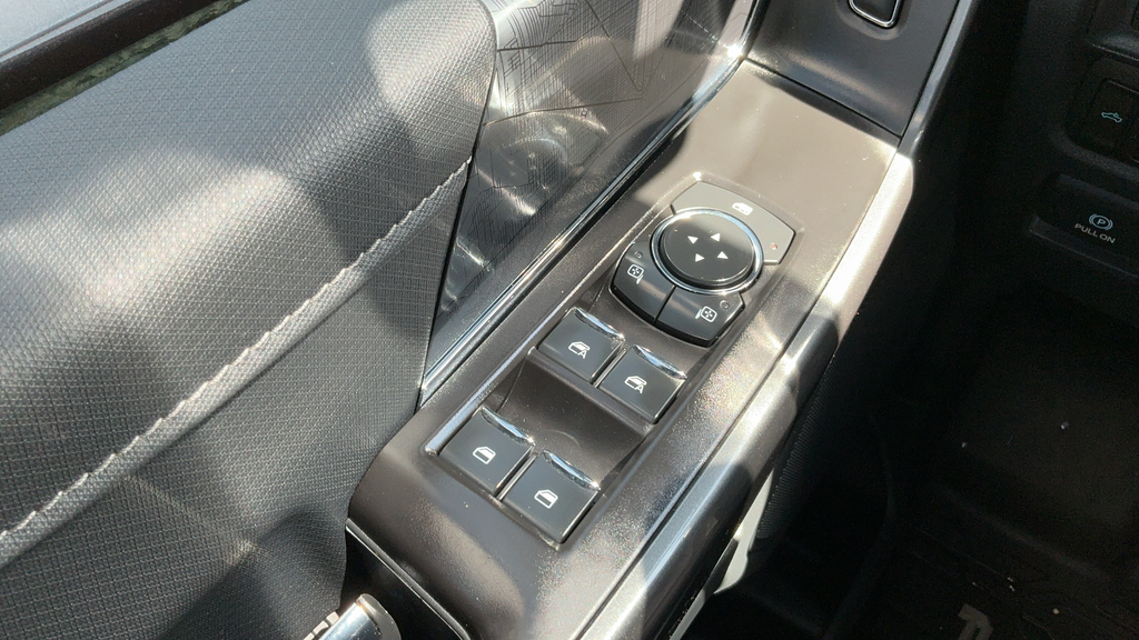 Used 2023 Gray Ford XLT image 14