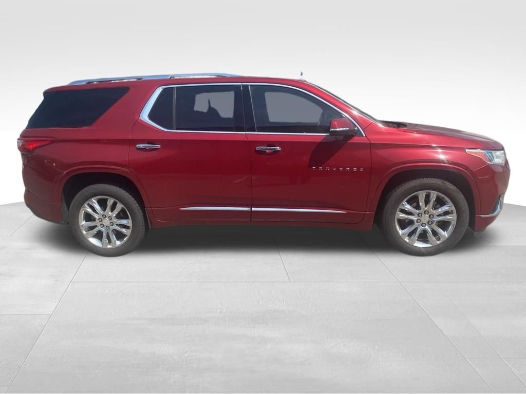 Used 2018 Red Chevrolet High Country image 2